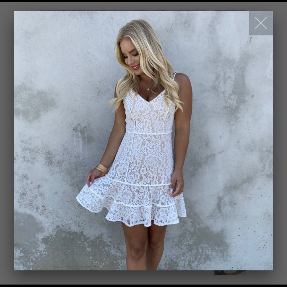 Lovely laced up floral mini dress